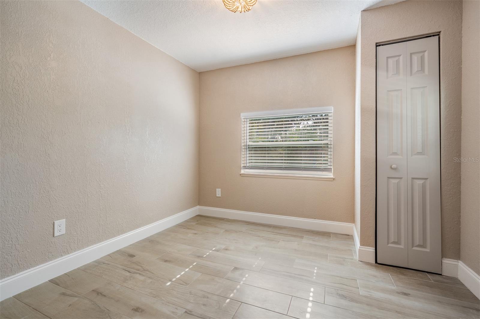 PINELLAS FARMS - Residential