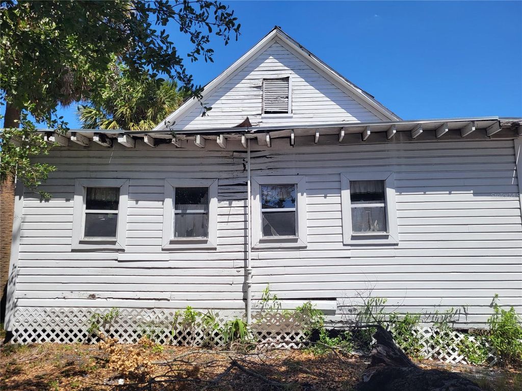 Photo of 2902 N Albany Avenue, Tampa, FL 33607 (MLS # W7885816)