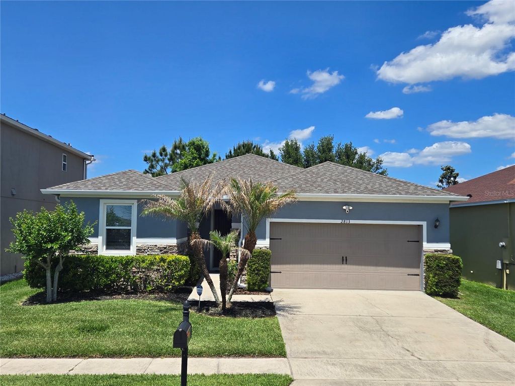 Photo of 2813 Shelburne Way, Saint Cloud, FL 34772 (MLS # S5148066)
