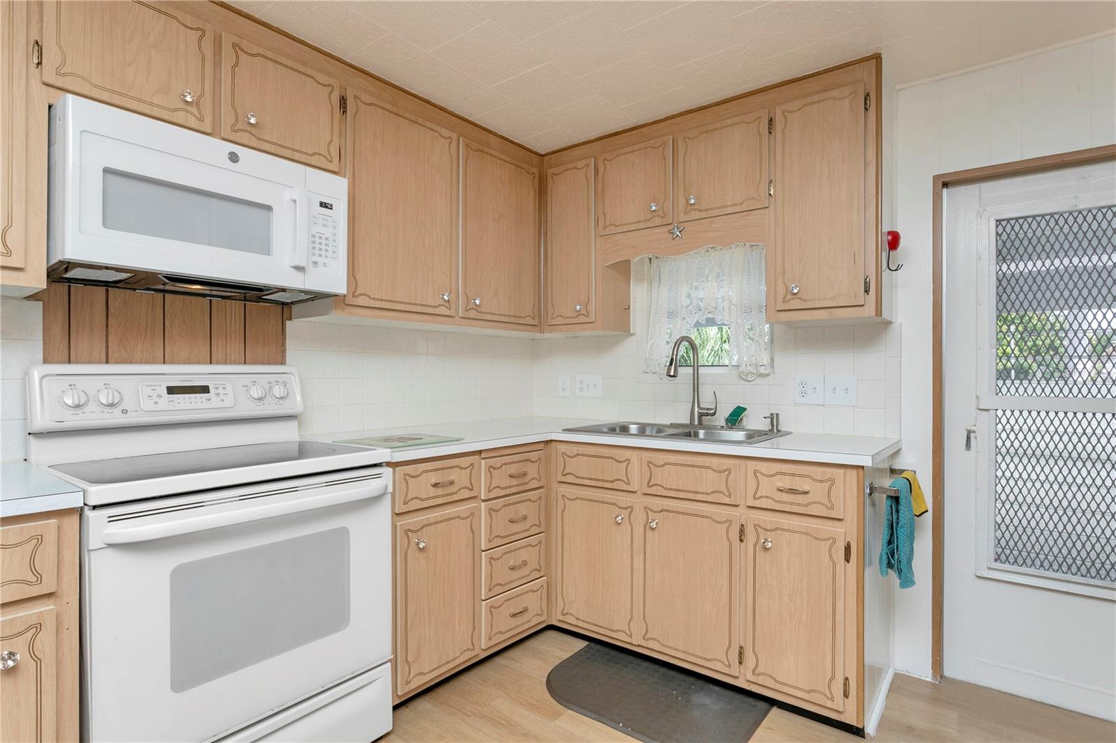 HEATHER HILLS ESTATES - Residential