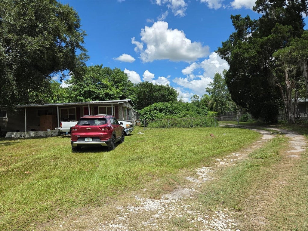 Photo of 33349 Arthur Drive, Wesley Chapel, FL 33543 (MLS # TB8543328)