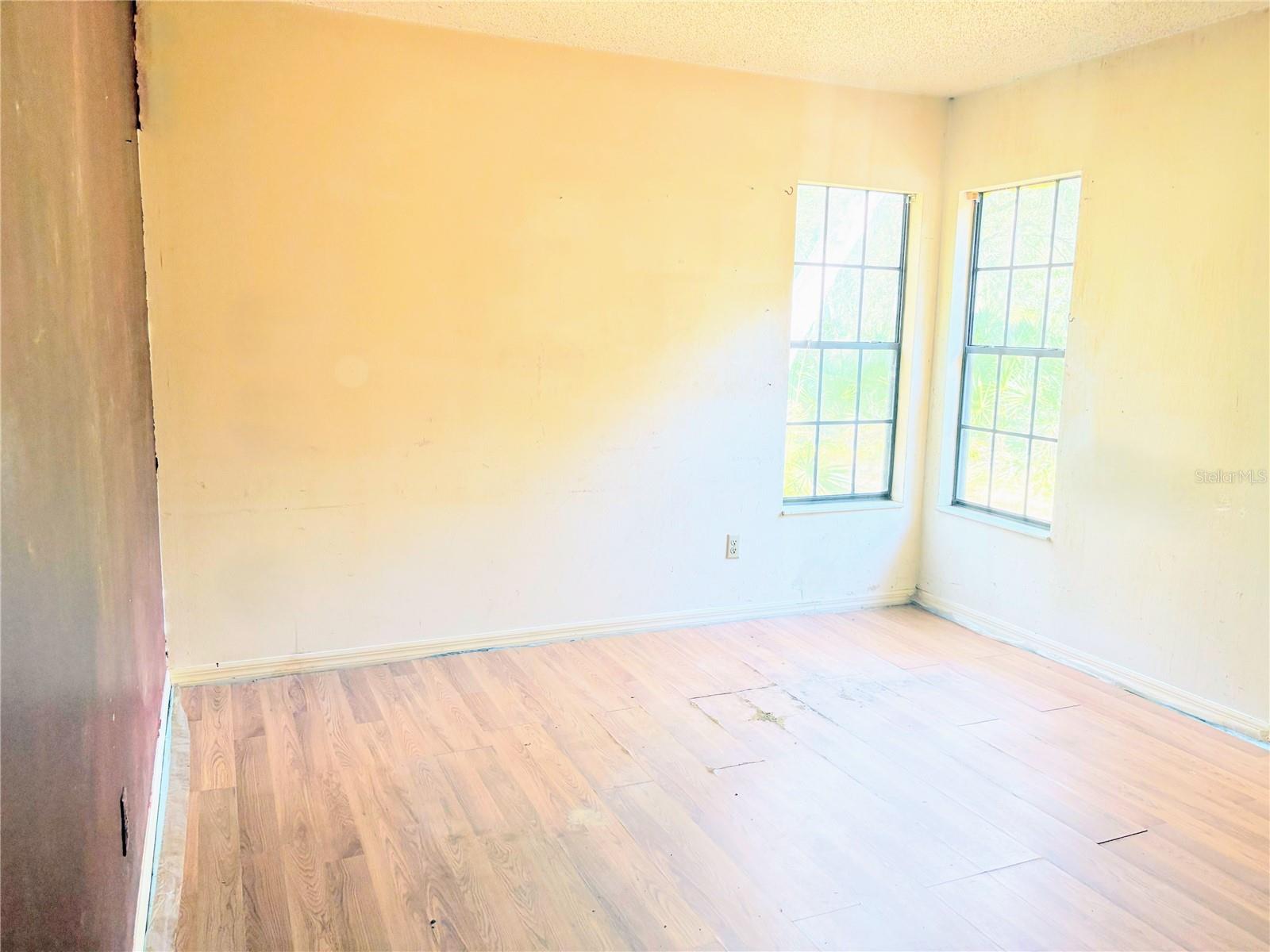 OSCEOLA ACRES 5 ACRE DEV - Residential