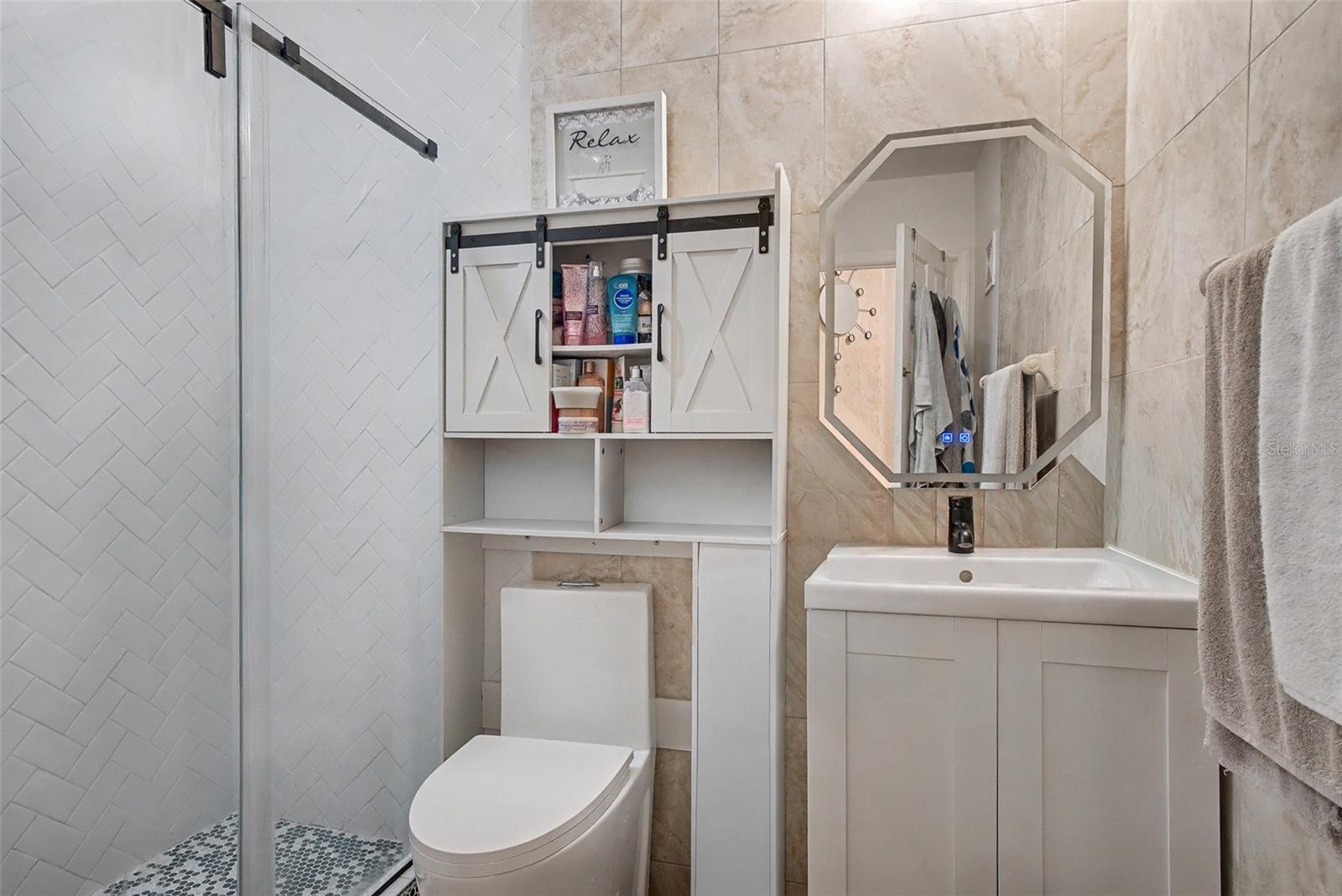 COURTNEY LANDING - Residential