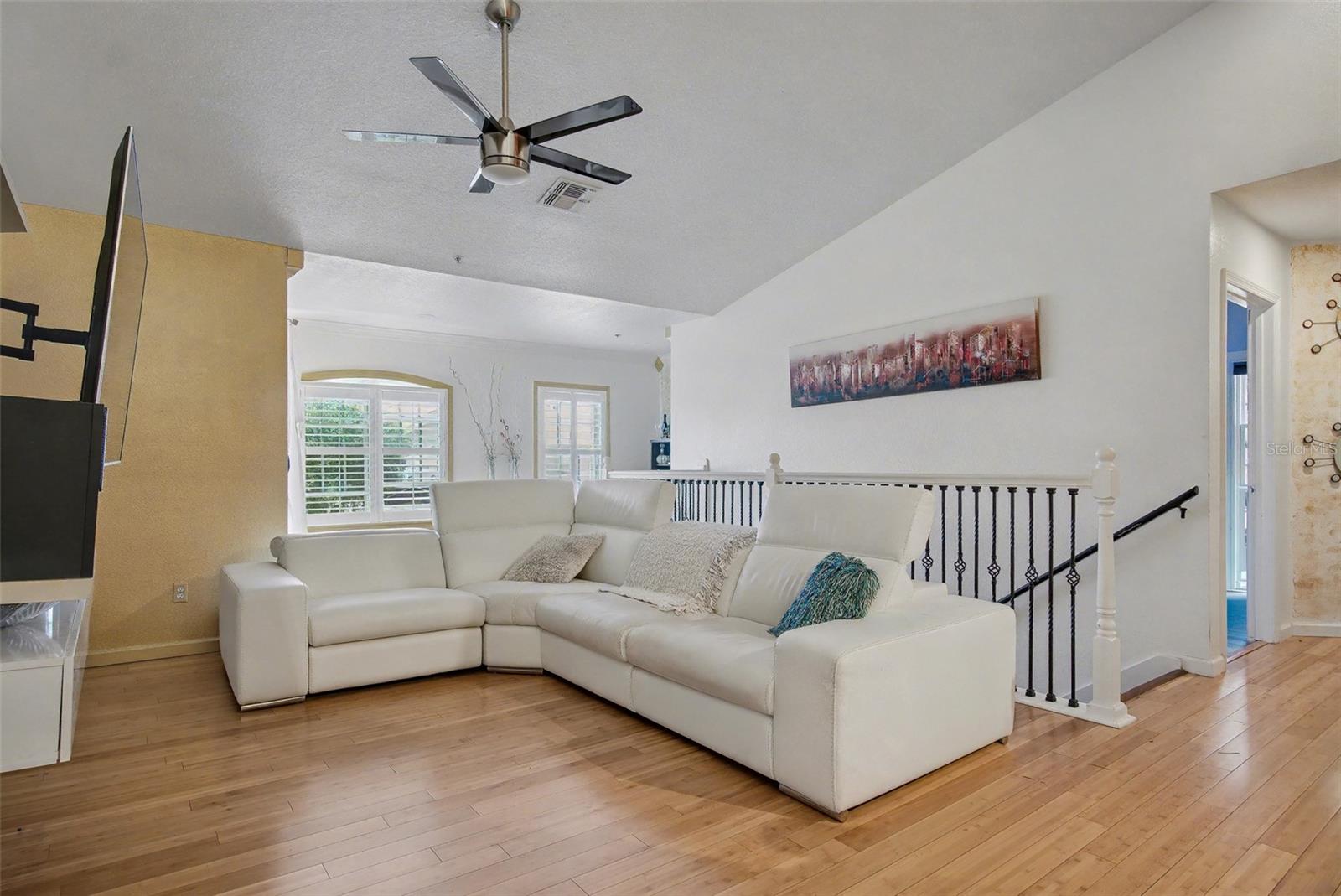 COURTNEY LANDING - Residential