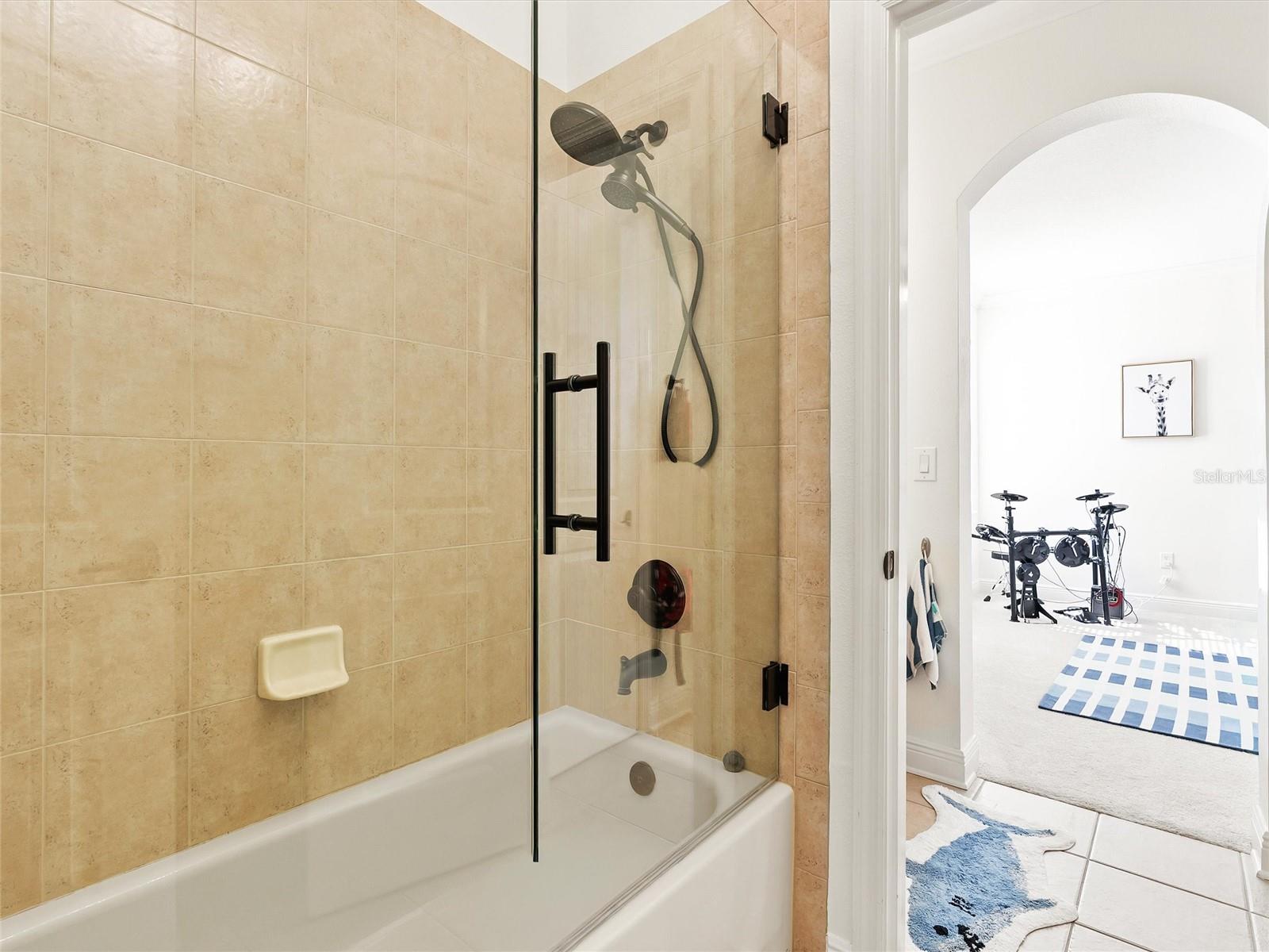 LADERA - Residential