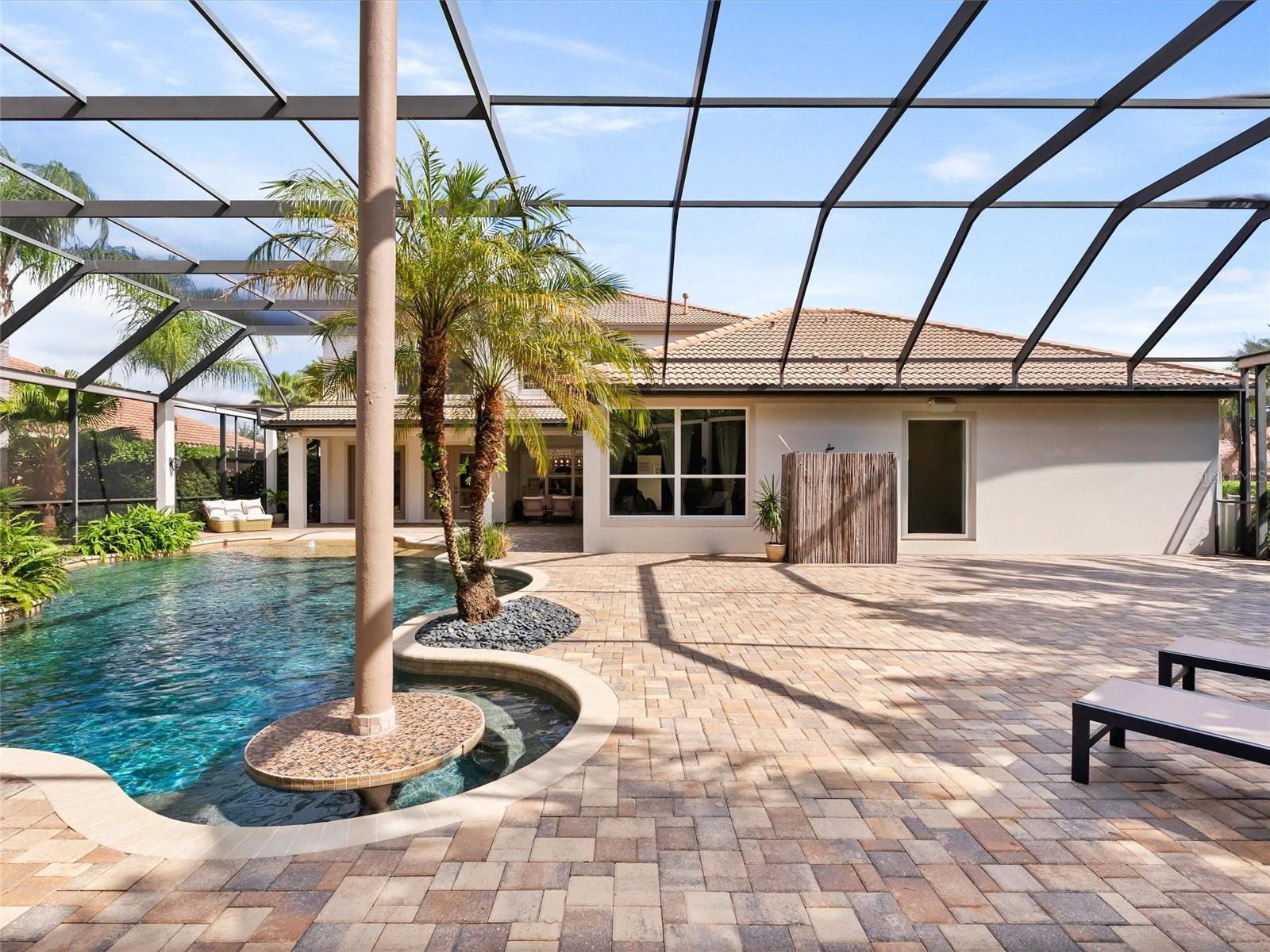 LADERA - Residential