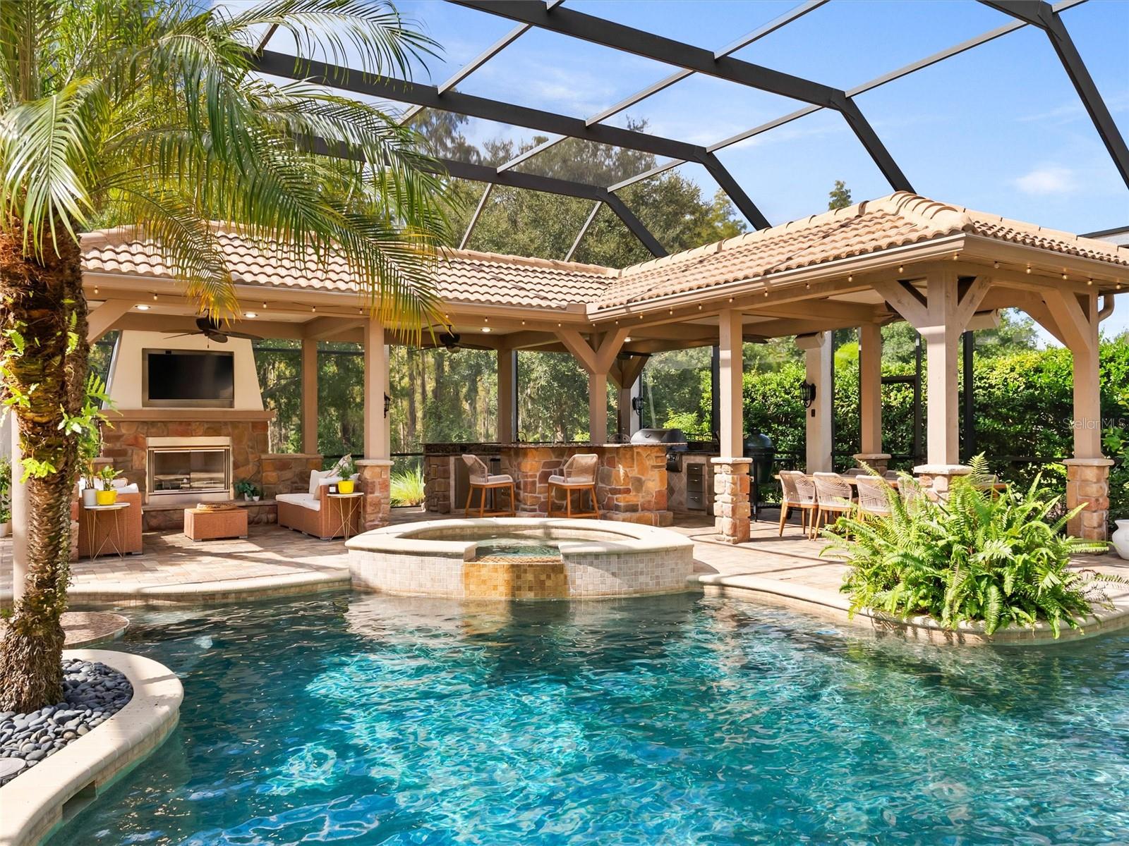 LADERA - Residential