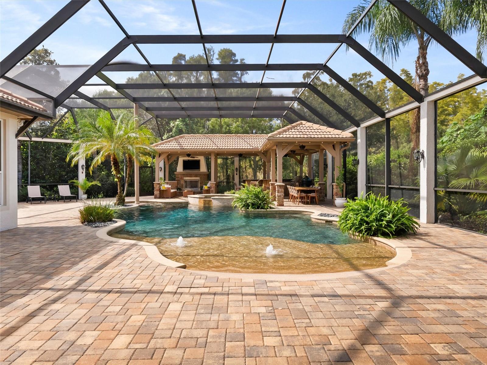 LADERA - Residential