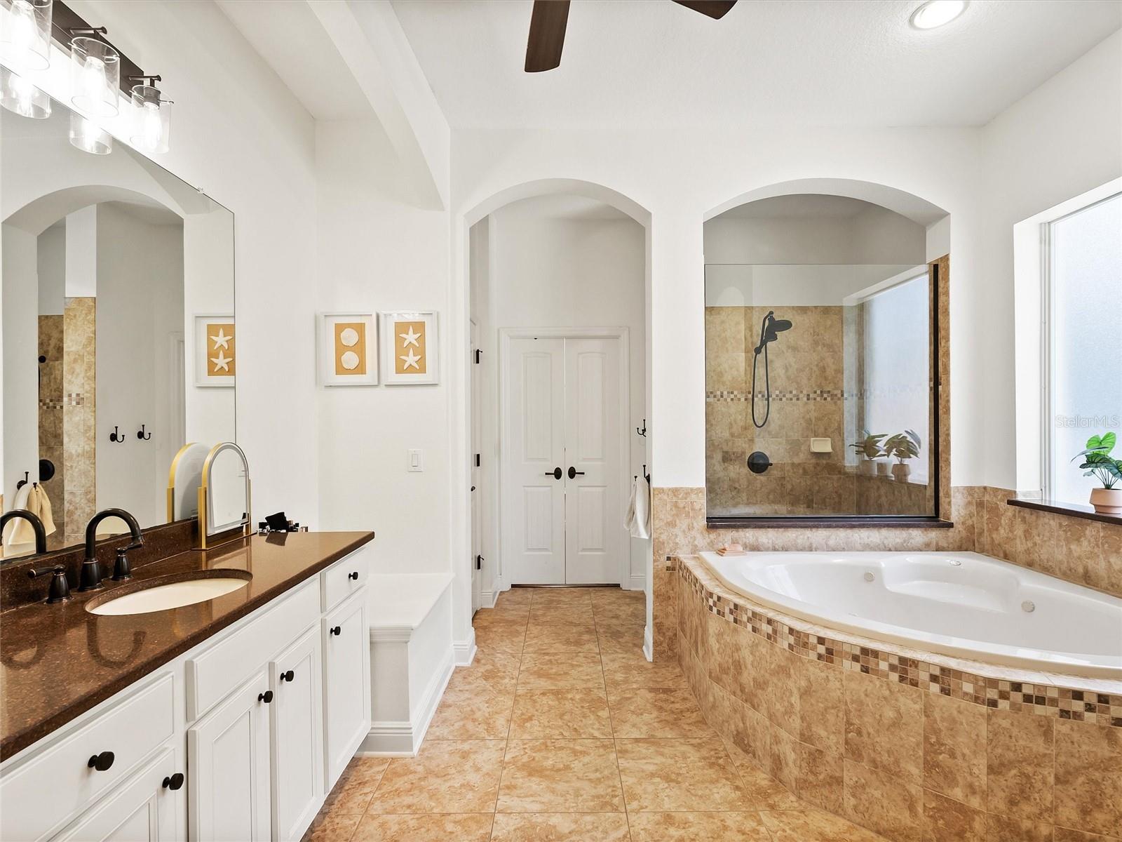 LADERA - Residential