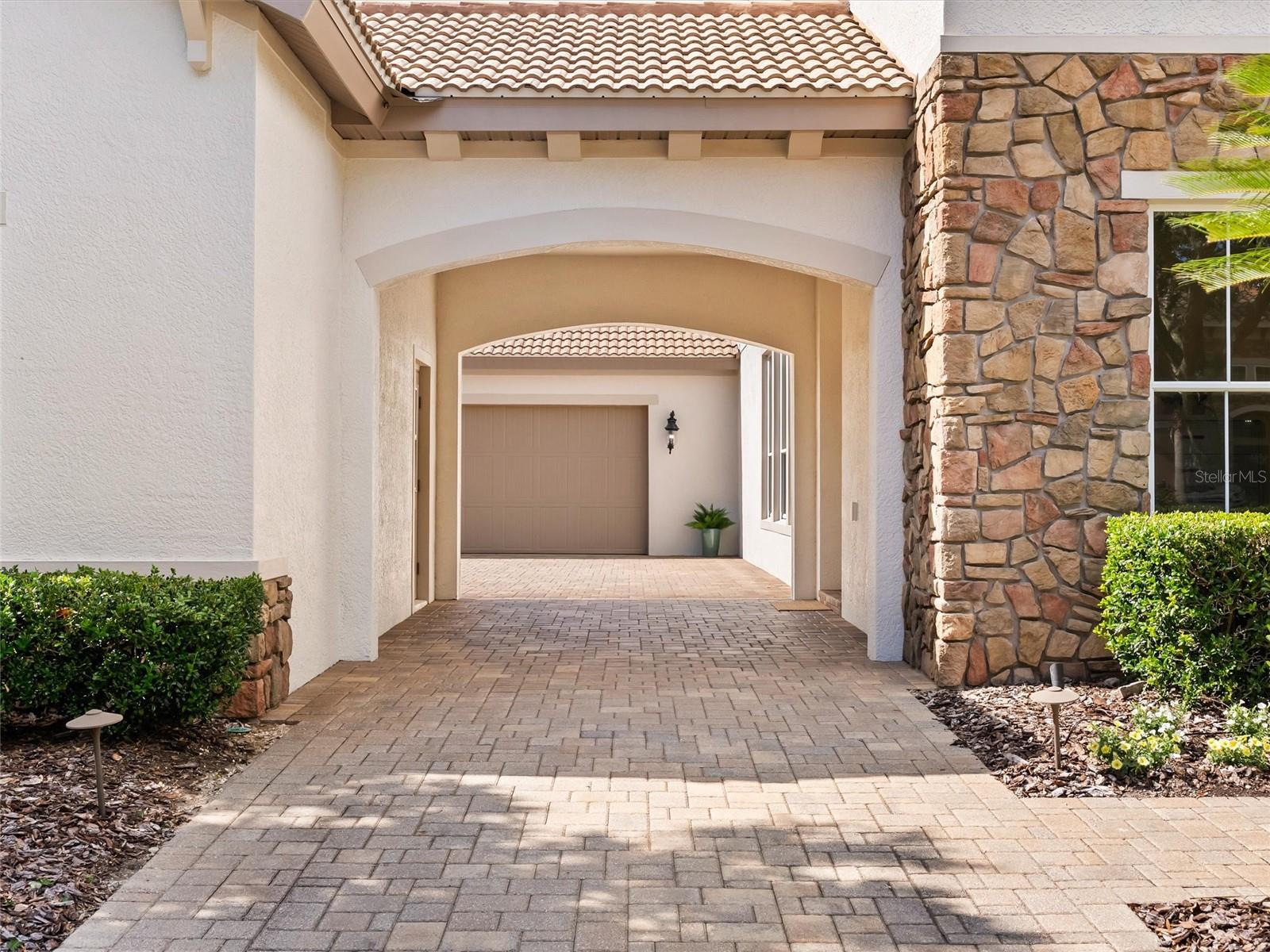 LADERA - Residential