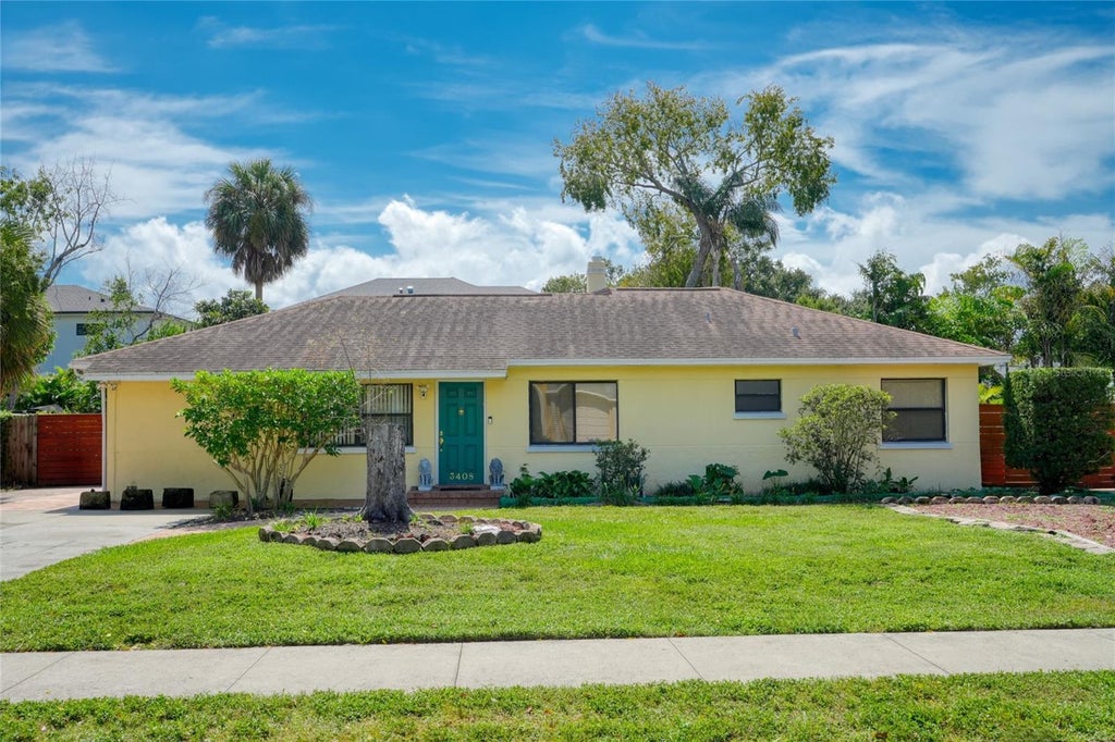 Photo of 3408 W San Luis Street, Tampa, FL 33629 (MLS # TB8554445)