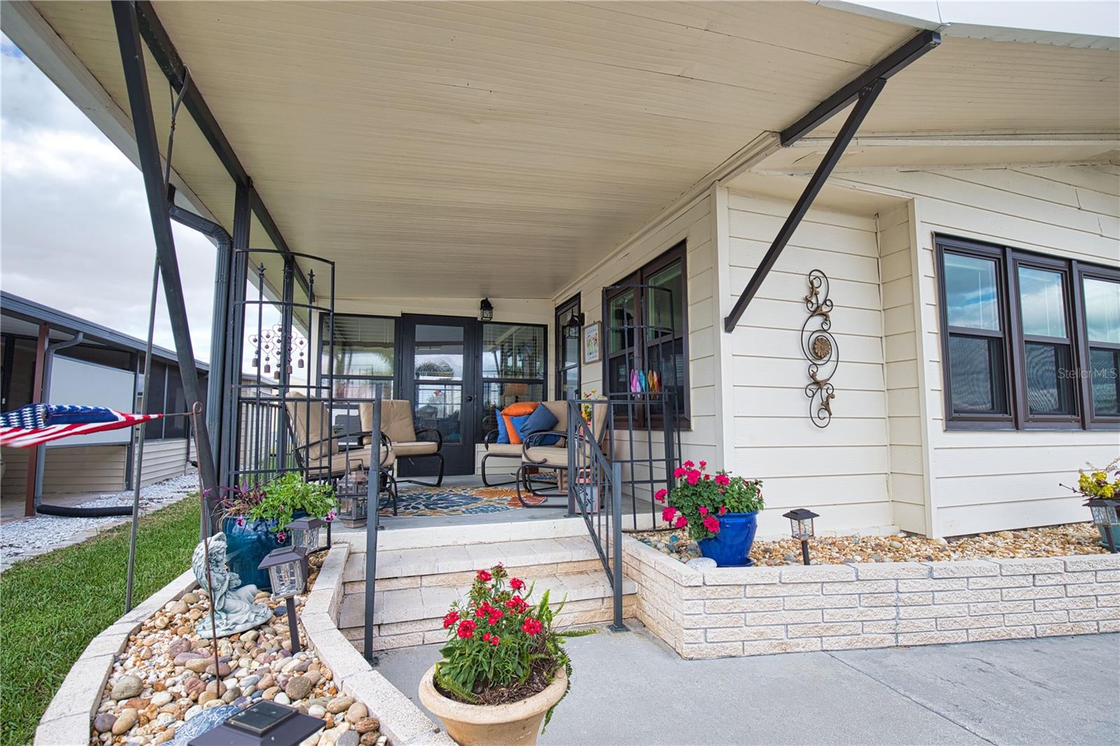 LA CASA MHP CO-OP - Residential