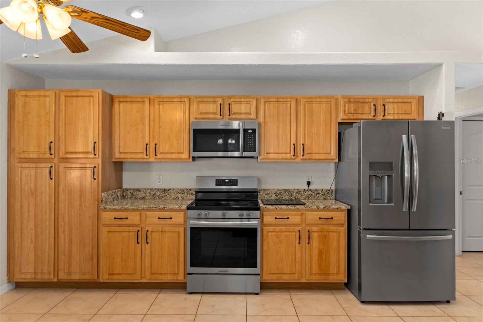 SPRING HILL - Residential