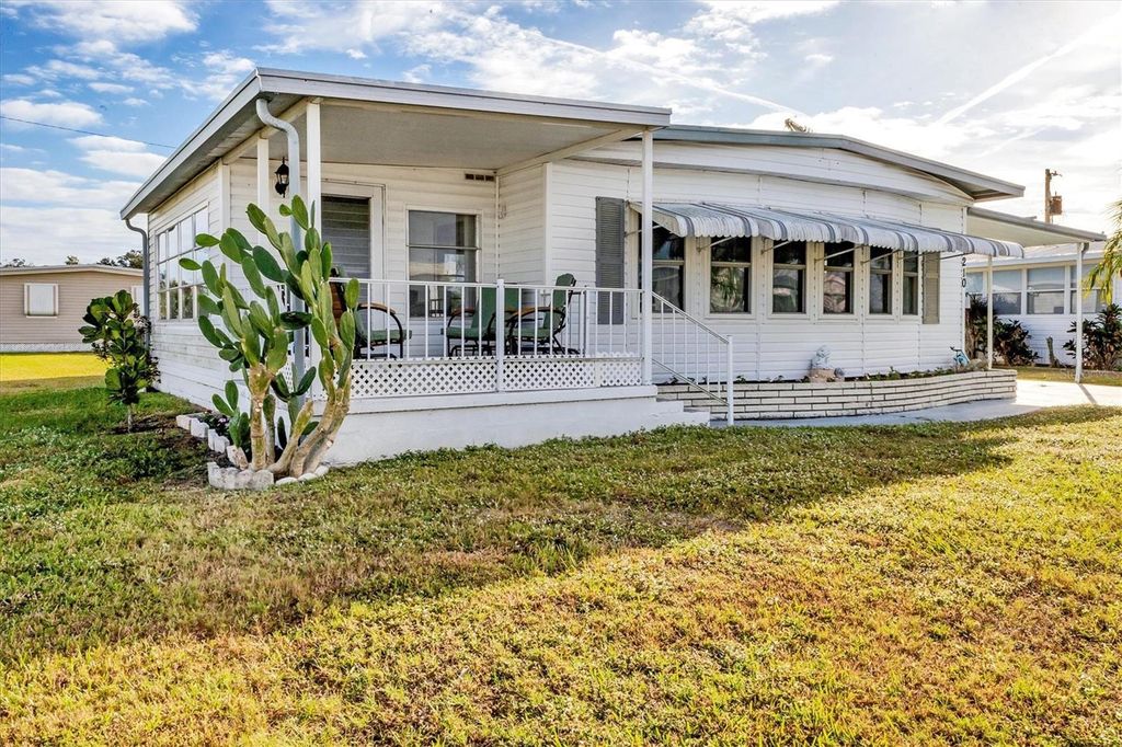 Photo of 1210 44th Avenue Drive E, Ellenton, FL 34222 (MLS # A4673904)