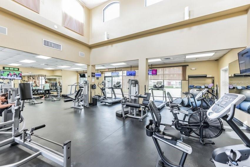 EMERALD GREEN VILLAS CONDOMINIUM ASSOCIA - Residential Lease