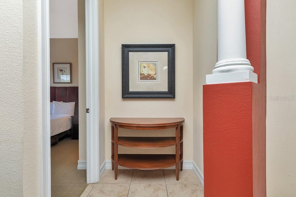 EMERALD GREEN VILLAS CONDOMINIUM ASSOCIA - Residential Lease