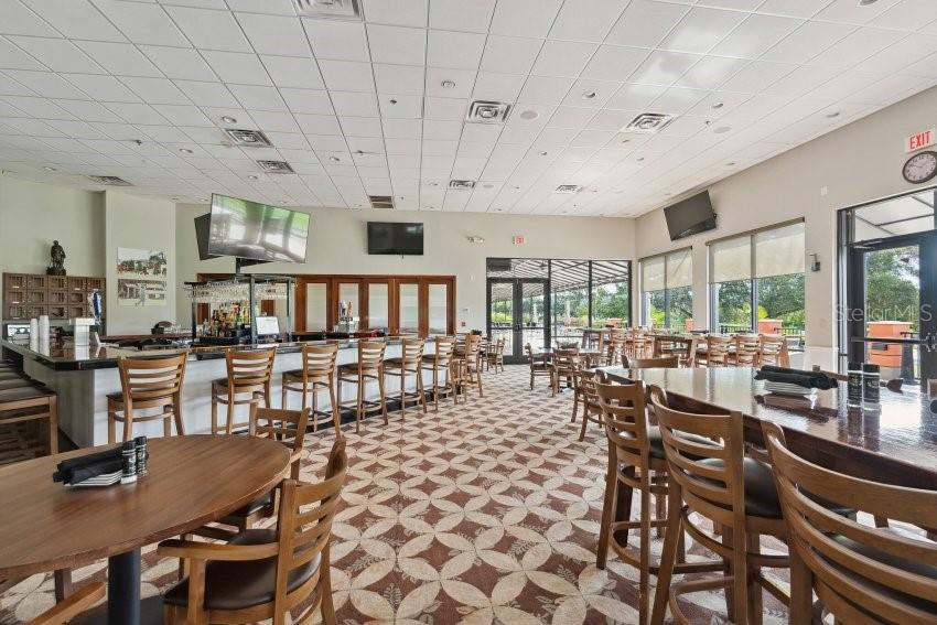 EMERALD GREEN VILLAS CONDOMINIUM ASSOCIA - Residential Lease