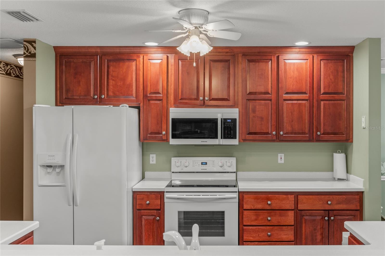 KCE REP OF PORT - Residential