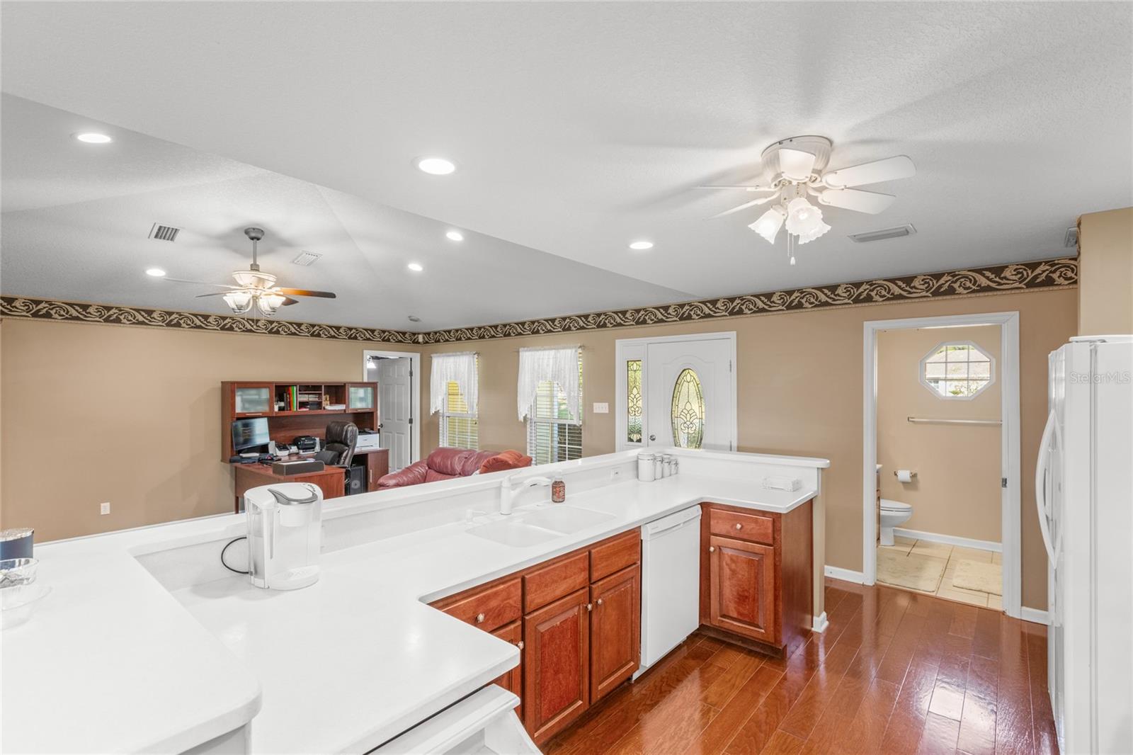 KCE REP OF PORT - Residential