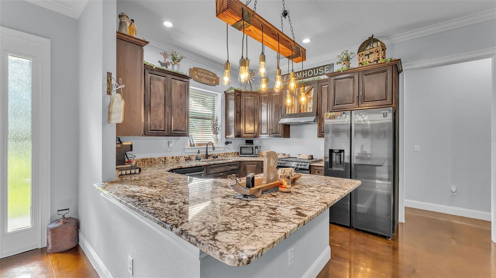 ACREAGE & UNREC - Residential