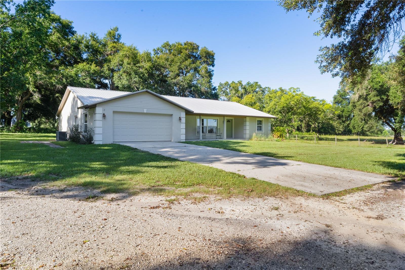 2530 SHADY LANE