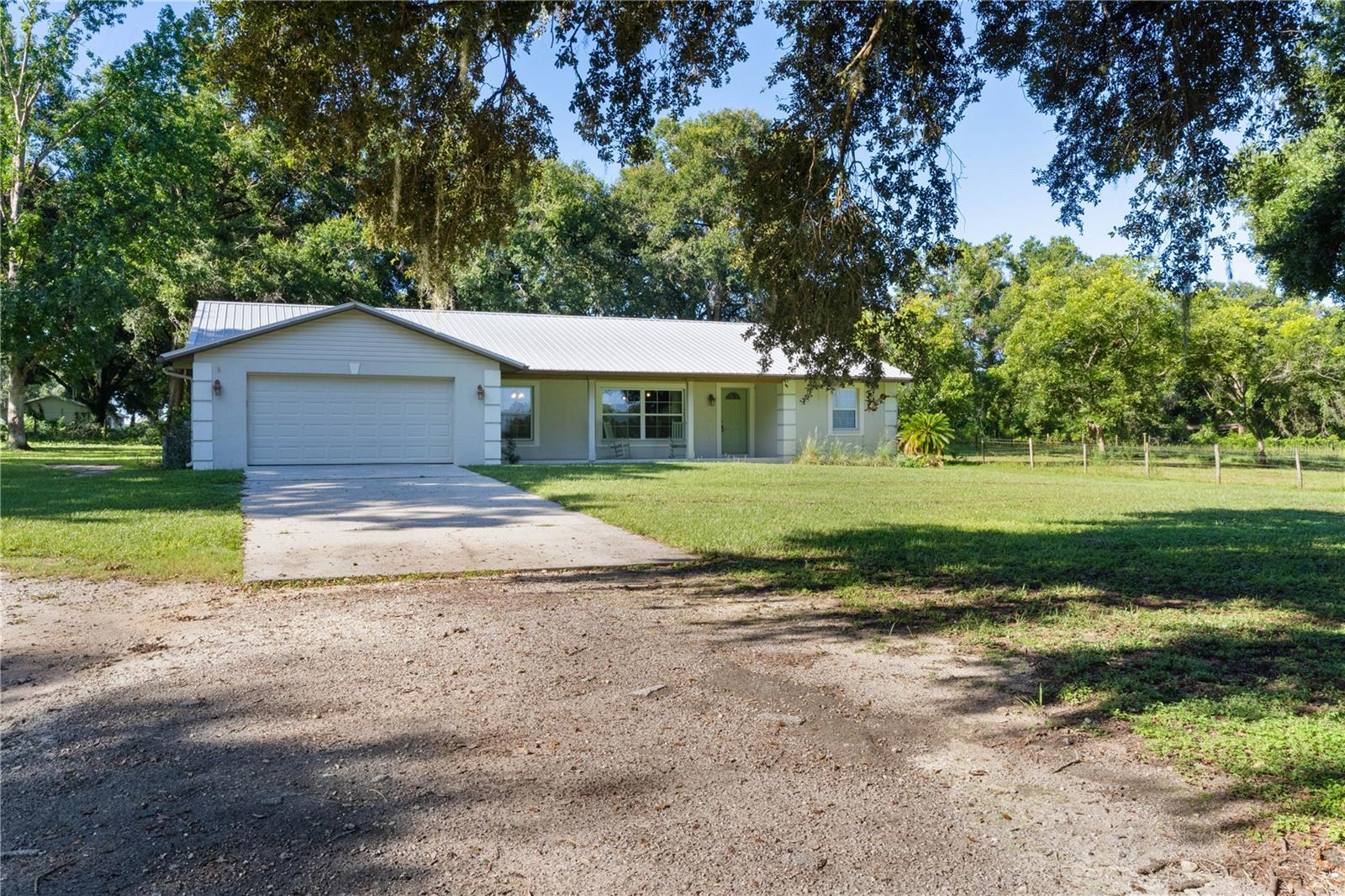2530 SHADY LANE