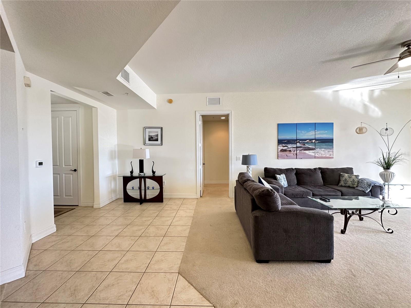 BOCA LAGO/VIVANTE 06 - Residential Lease