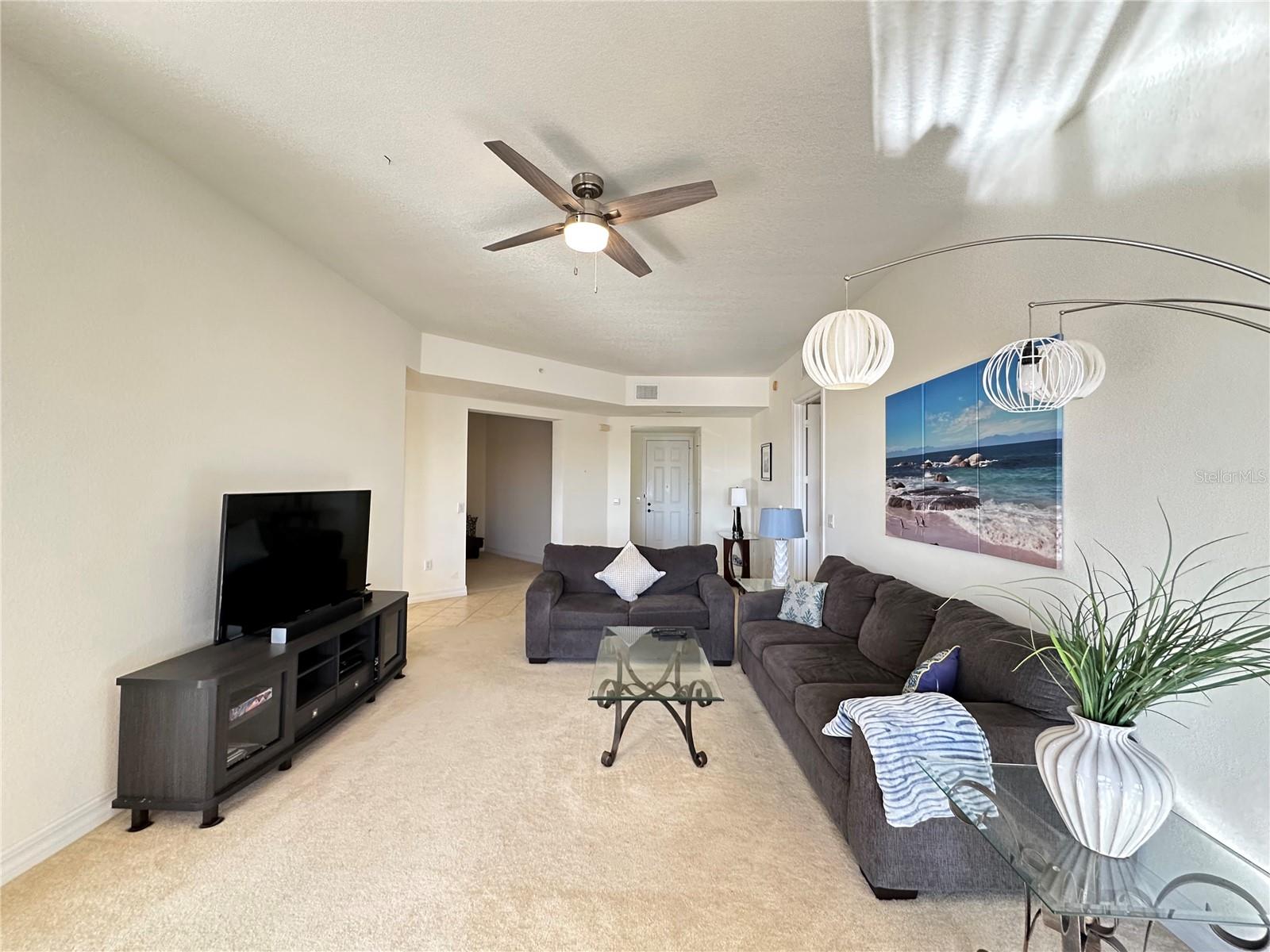 BOCA LAGO/VIVANTE 06 - Residential Lease