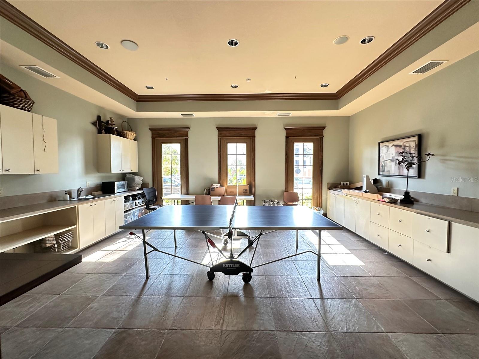 BOCA LAGO/VIVANTE 06 - Residential Lease