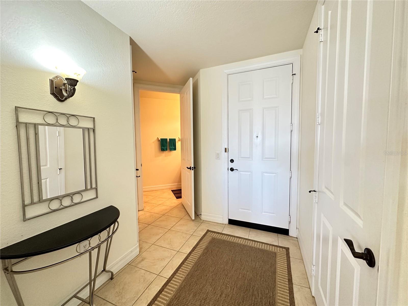 BOCA LAGO/VIVANTE 06 - Residential Lease