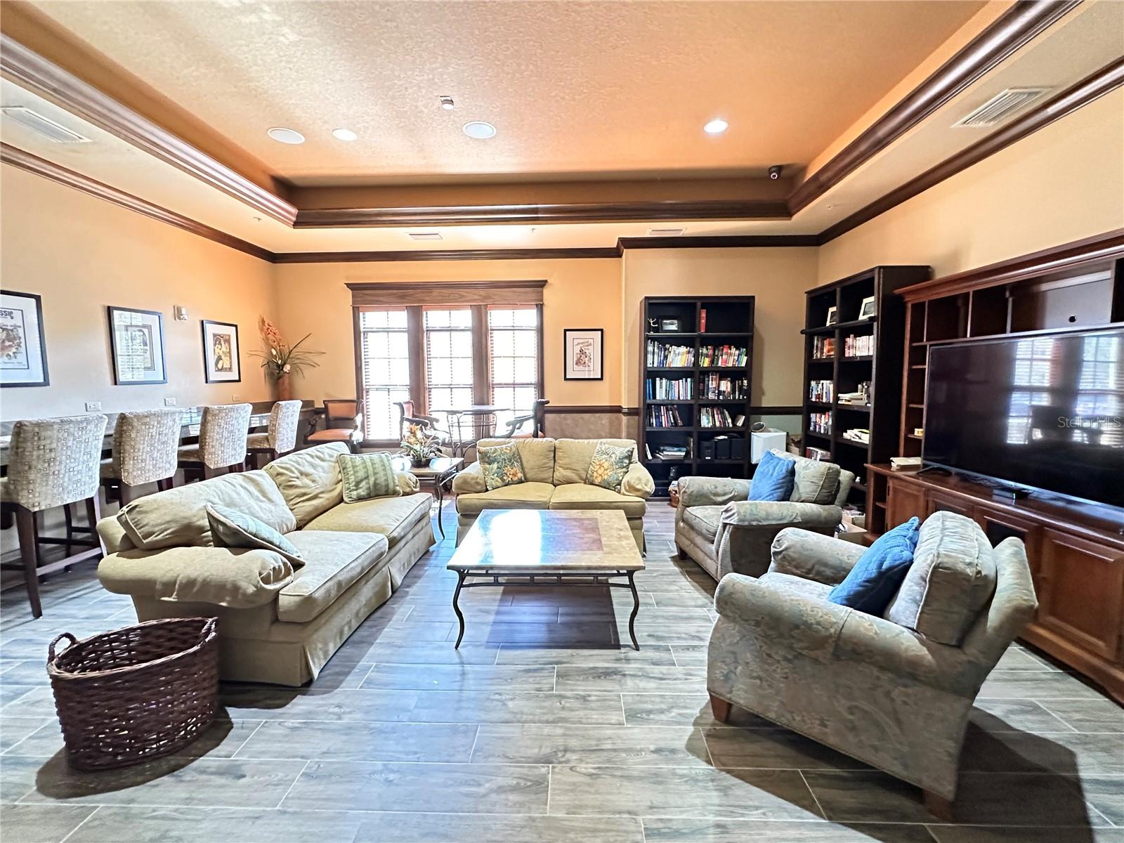 BOCA LAGO/VIVANTE 06 - Residential Lease