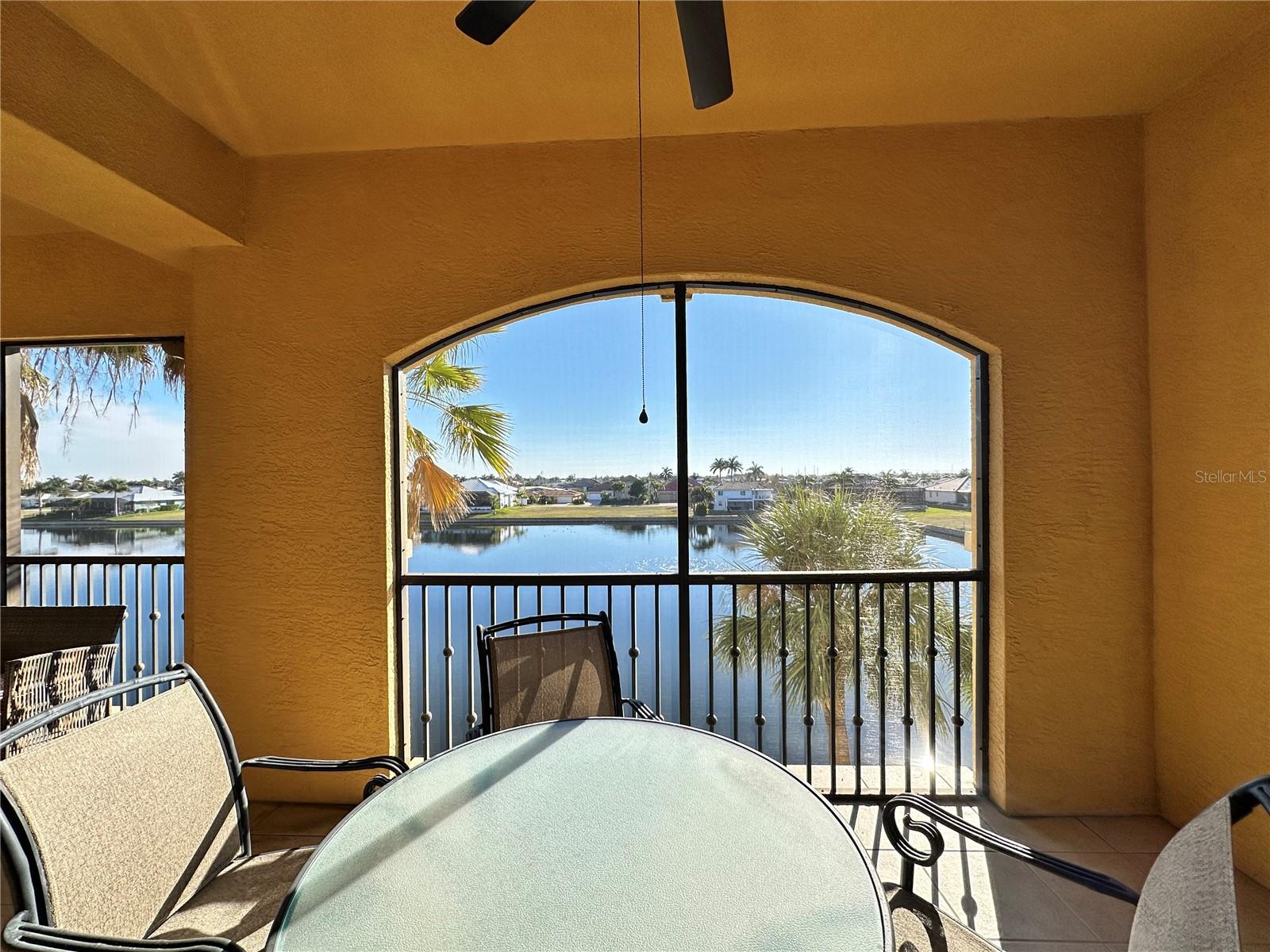 BOCA LAGO/VIVANTE 06 - Residential Lease