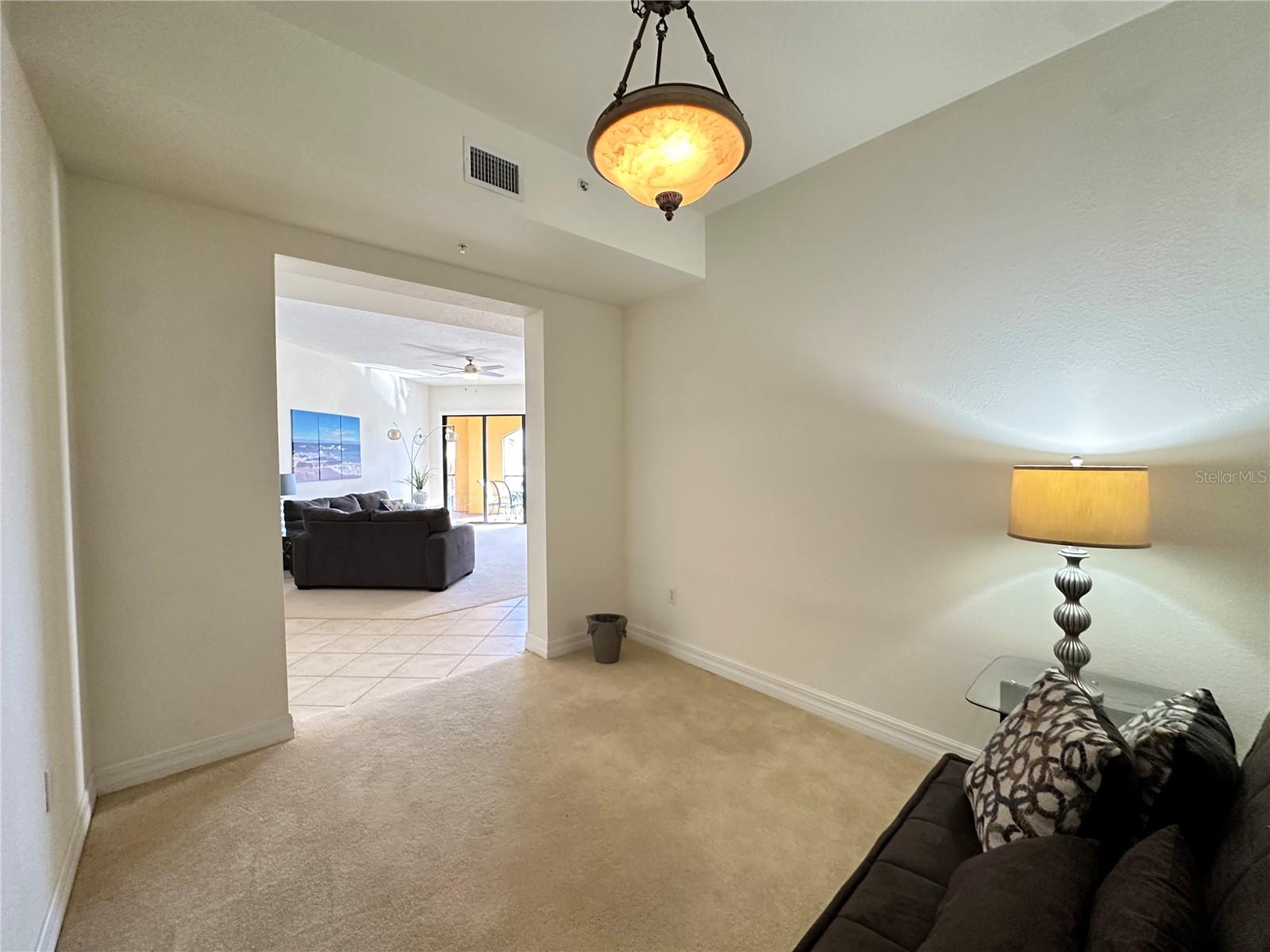 BOCA LAGO/VIVANTE 06 - Residential Lease