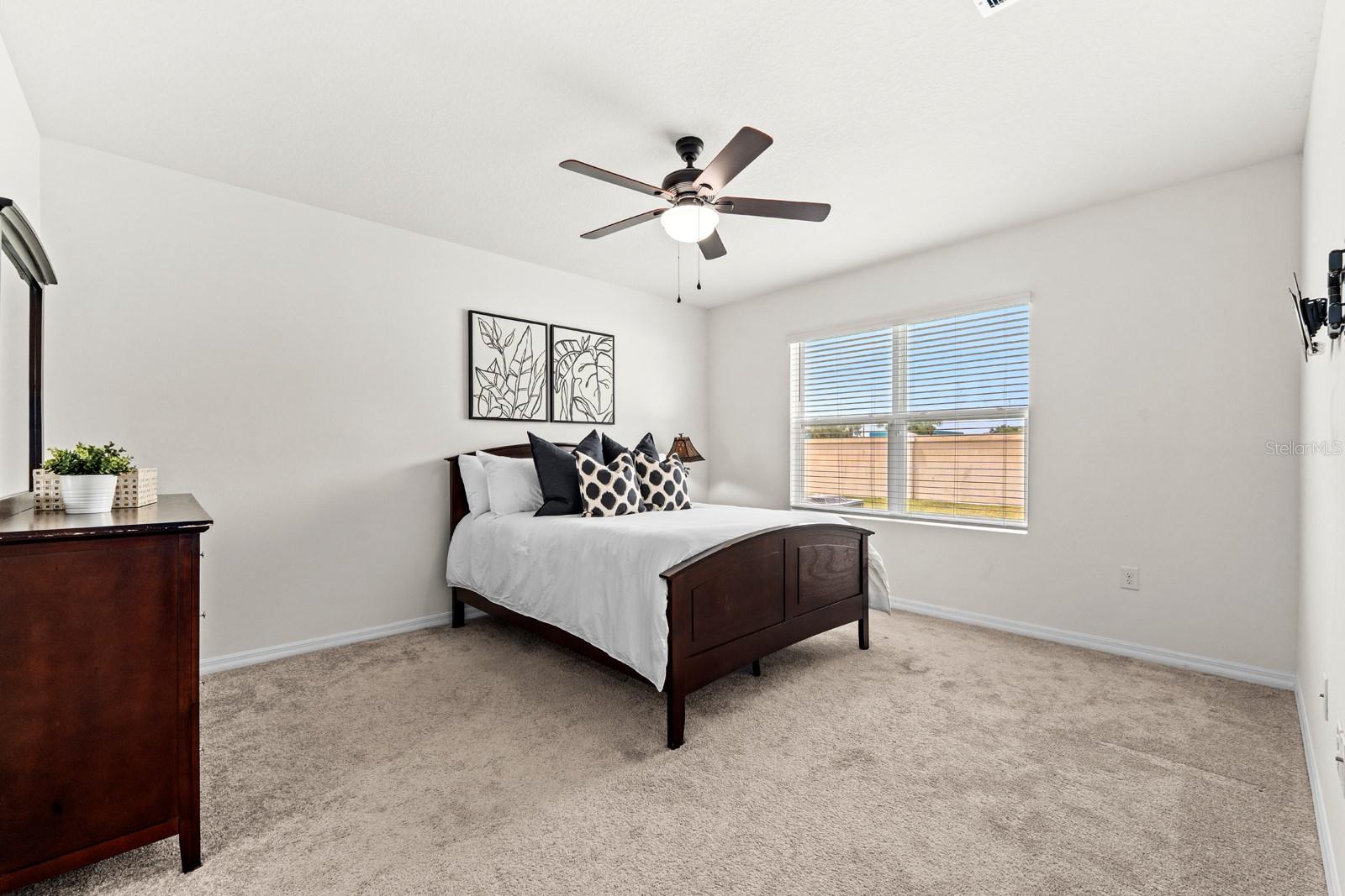 VILLAGES OF GLEN CREEK MC-1 - Residential