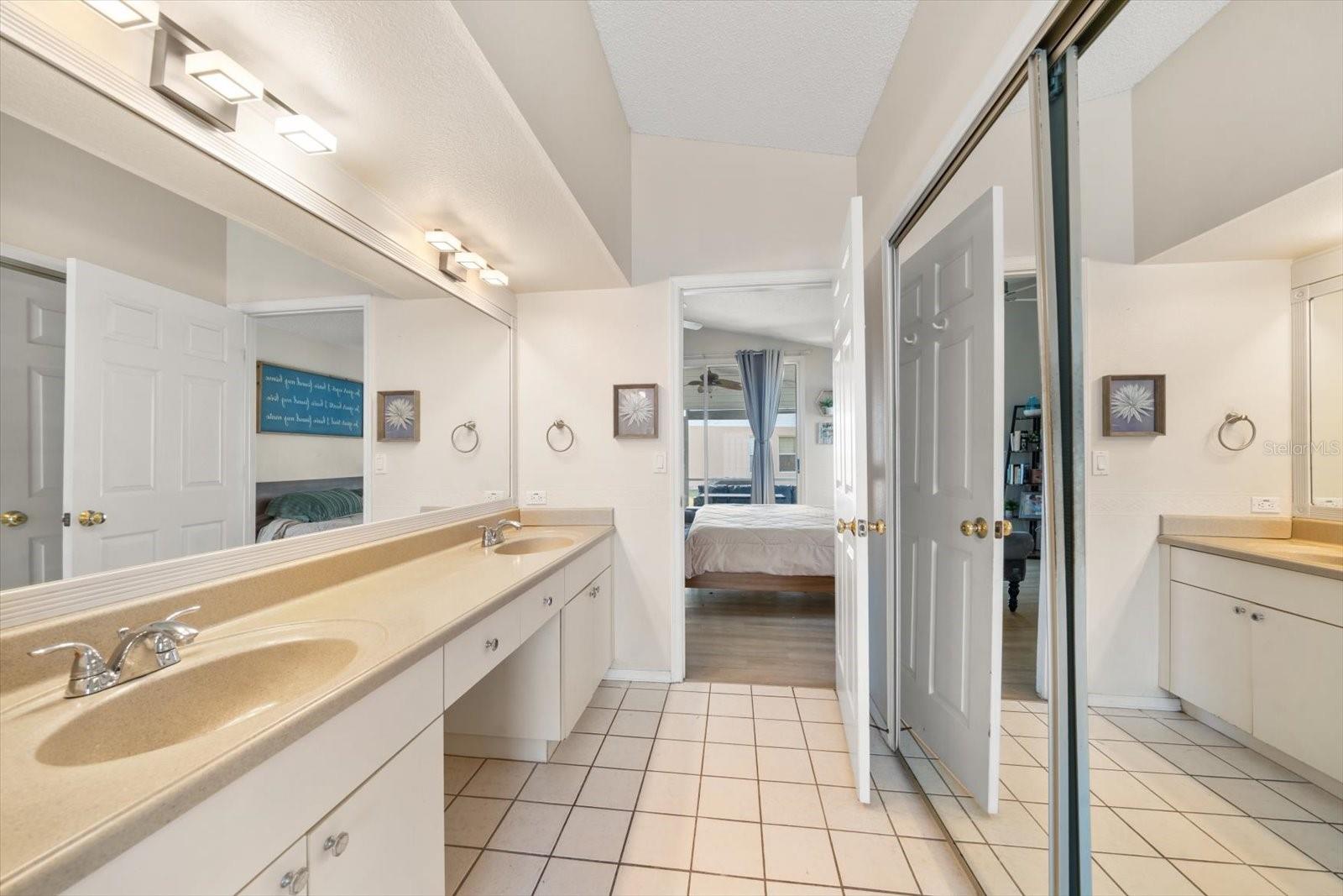 COVENTRY VILLAGE PH 1 - Residential