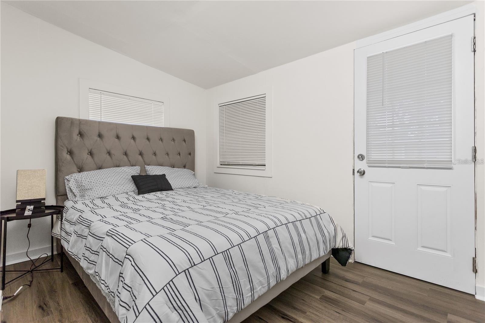 MILTON PARK - Residential Lease