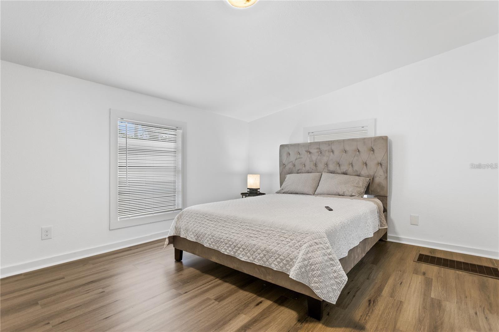 MILTON PARK - Residential Lease