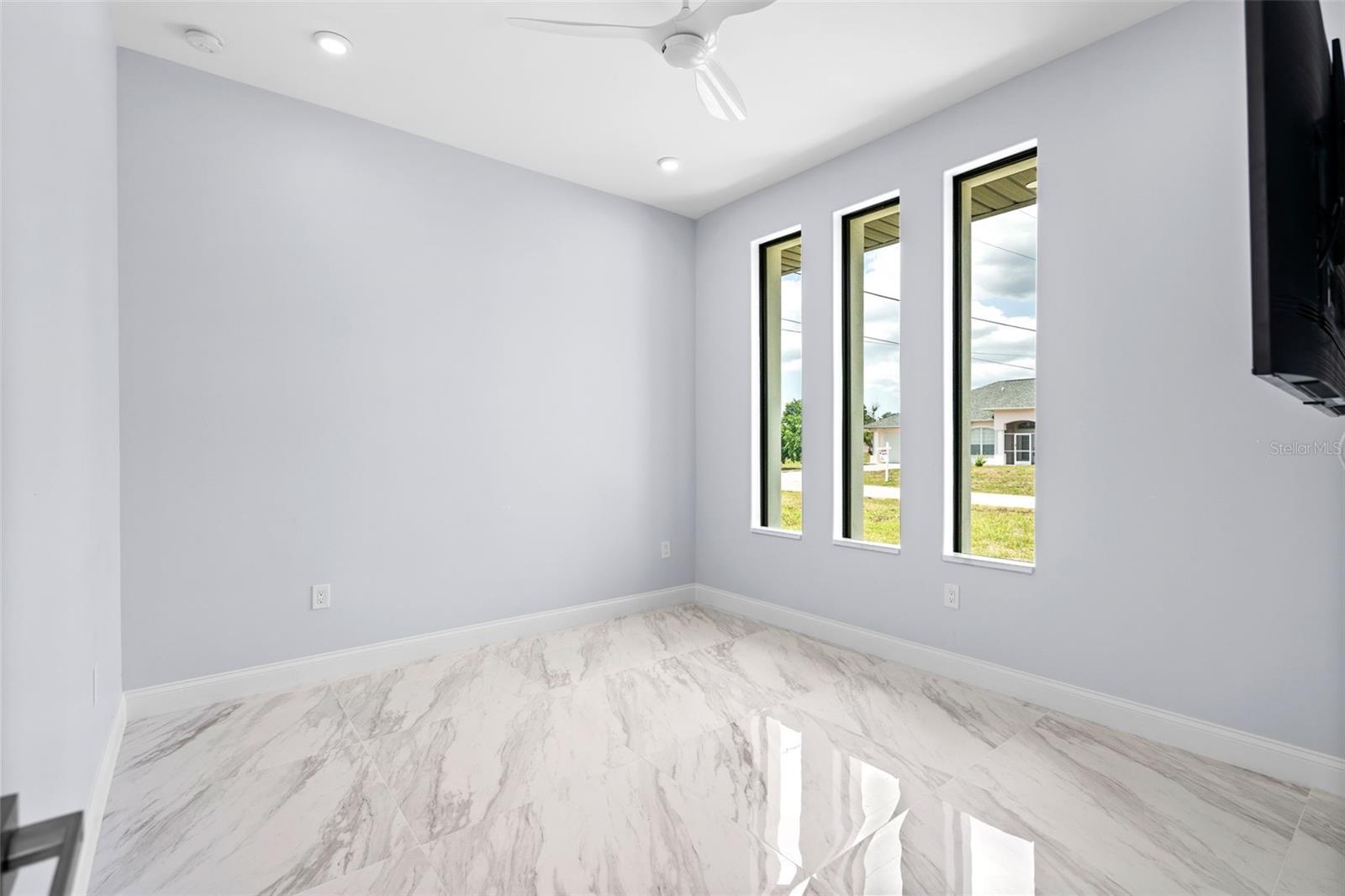 WARM MINERAL SPGS - Residential