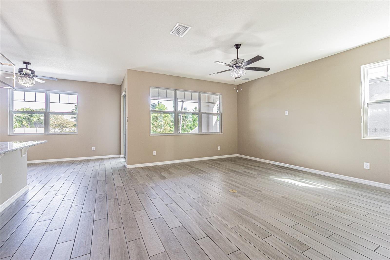 ARTISAN ESTATES - Residential