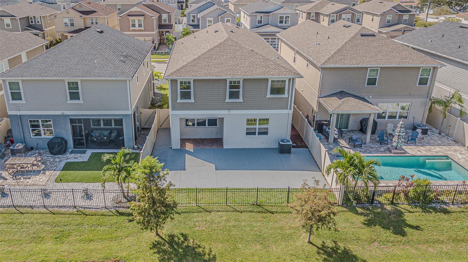 ARTISAN ESTATES - Residential