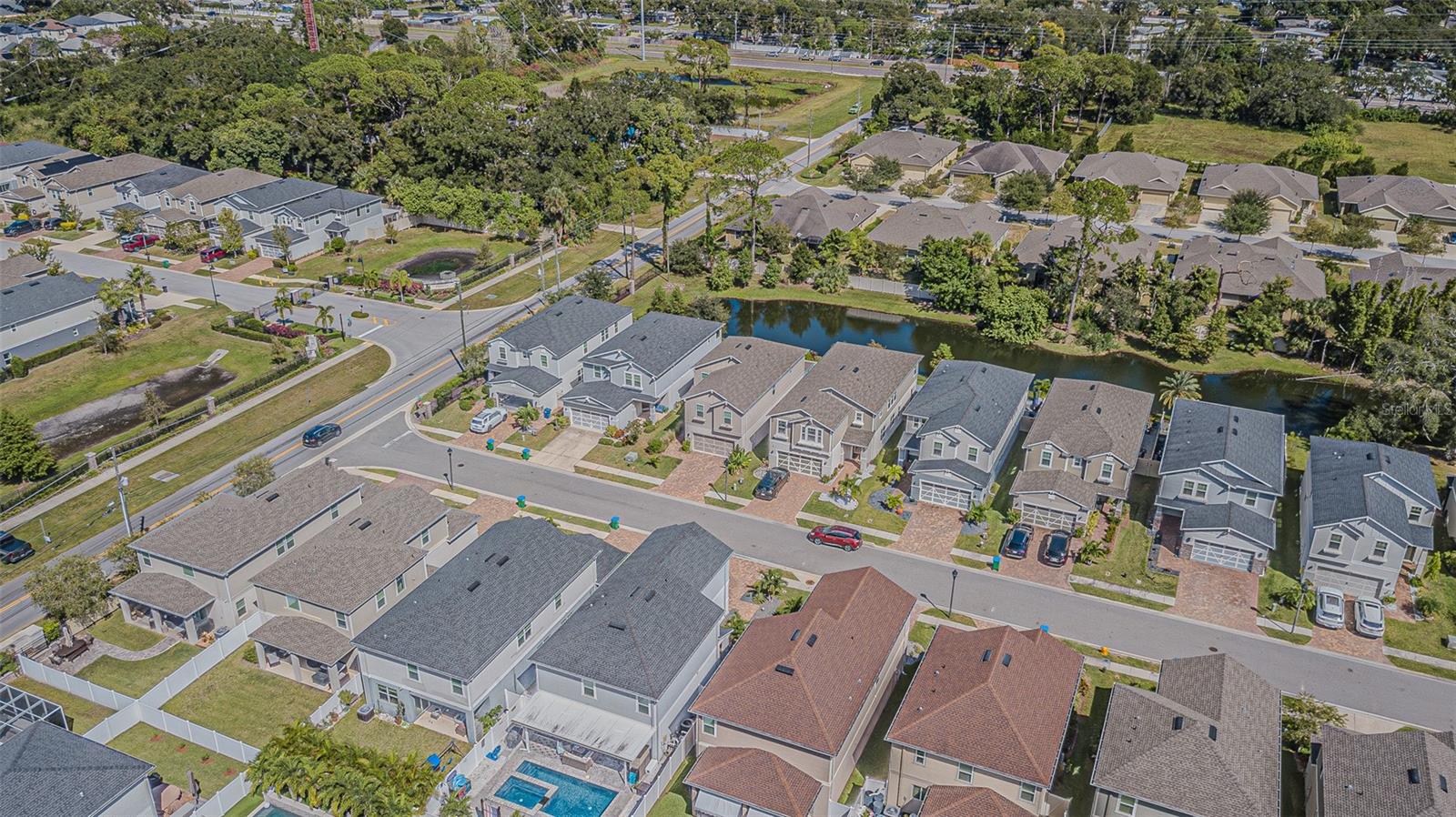 ARTISAN ESTATES - Residential