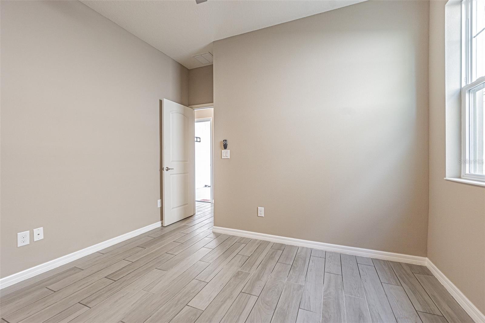 ARTISAN ESTATES - Residential