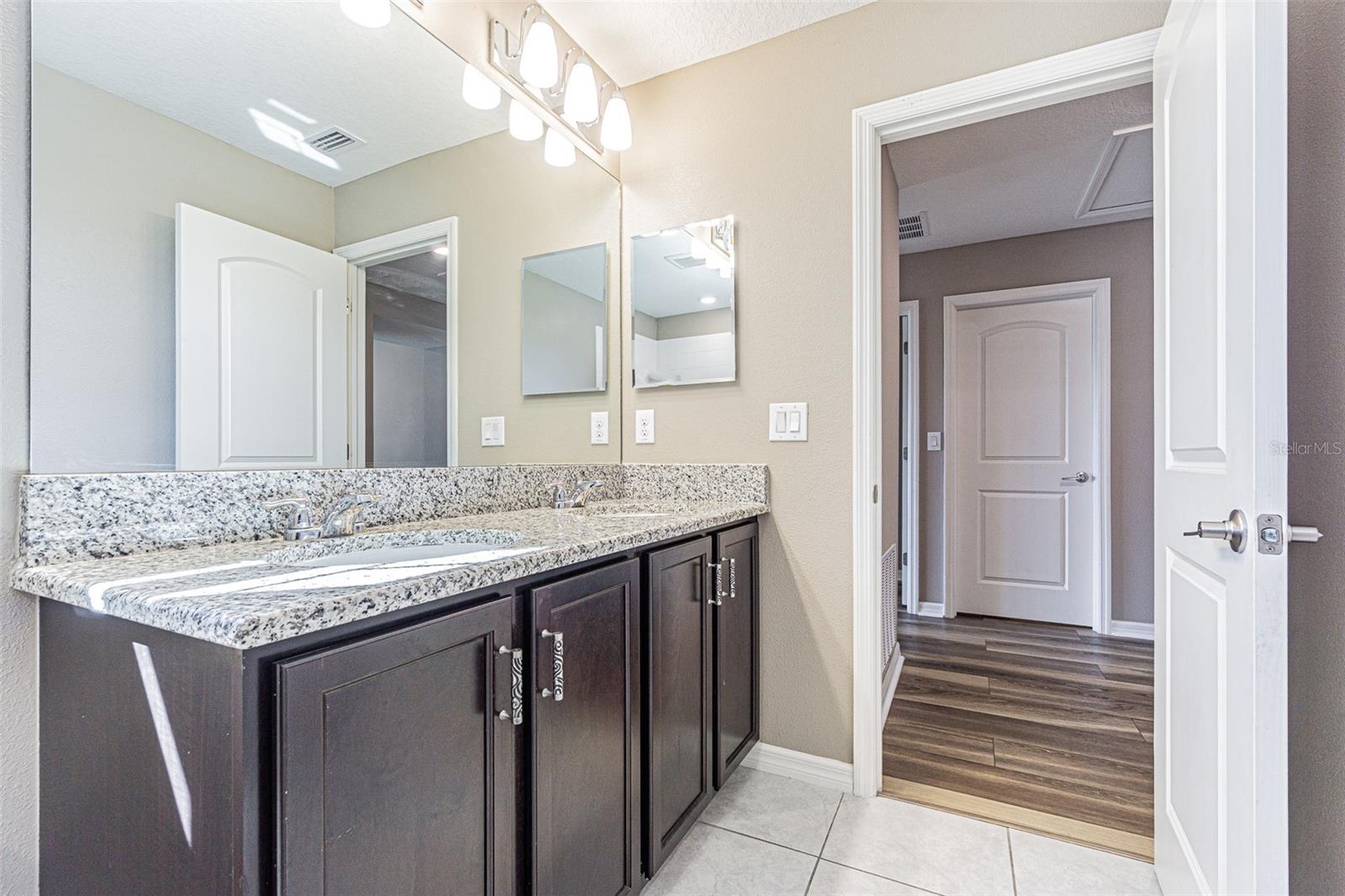 ARTISAN ESTATES - Residential