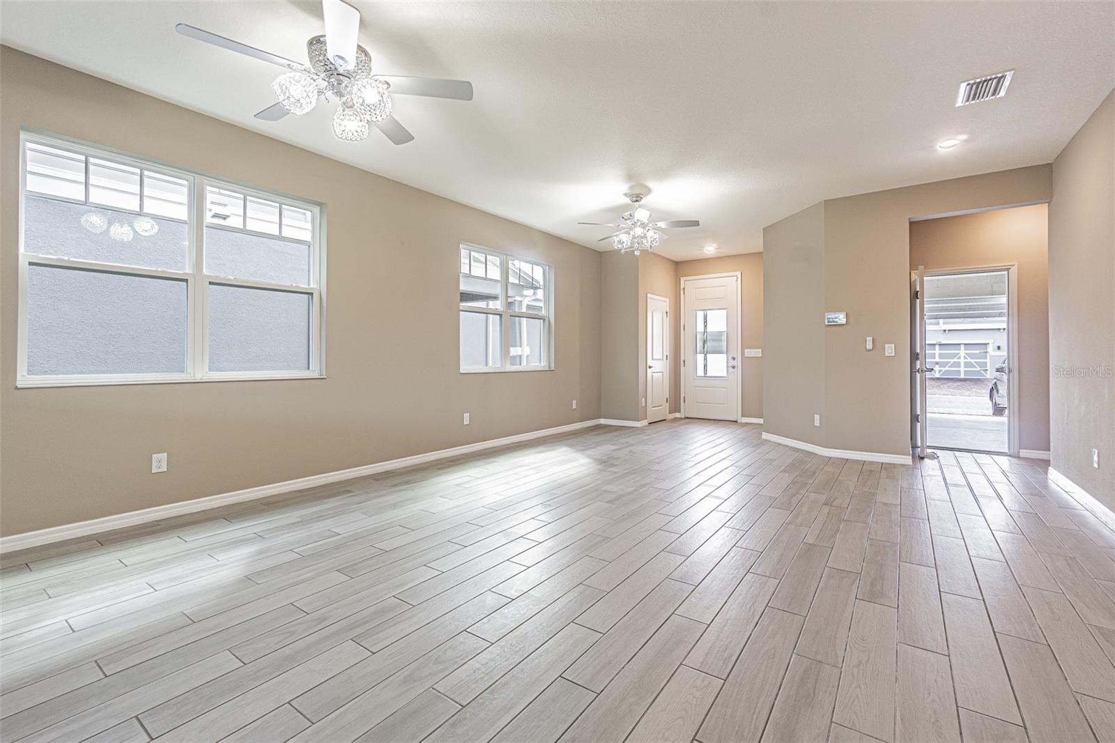 ARTISAN ESTATES - Residential