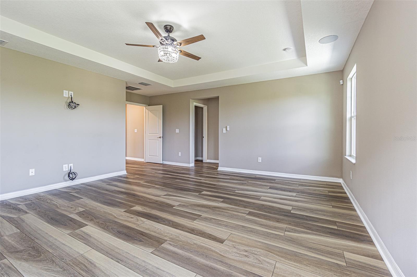 ARTISAN ESTATES - Residential
