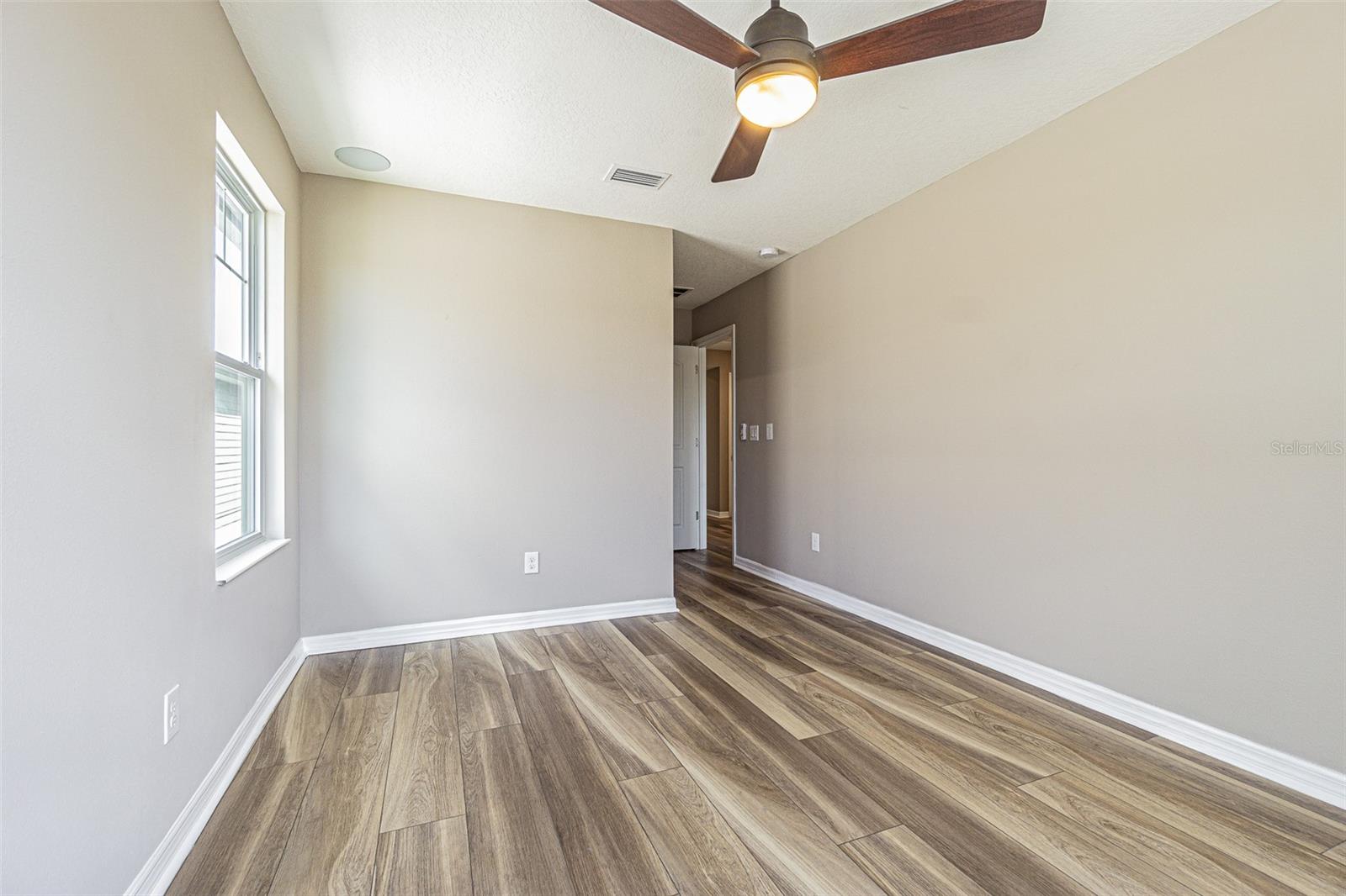ARTISAN ESTATES - Residential