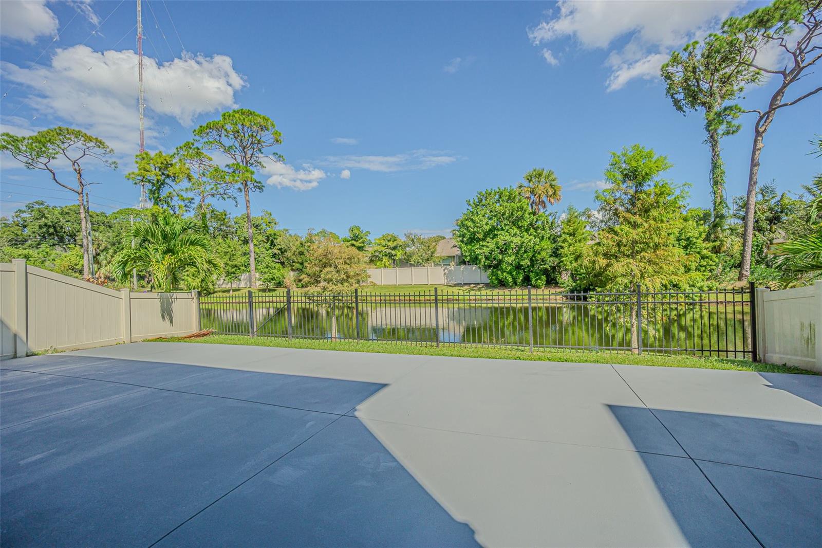 ARTISAN ESTATES - Residential