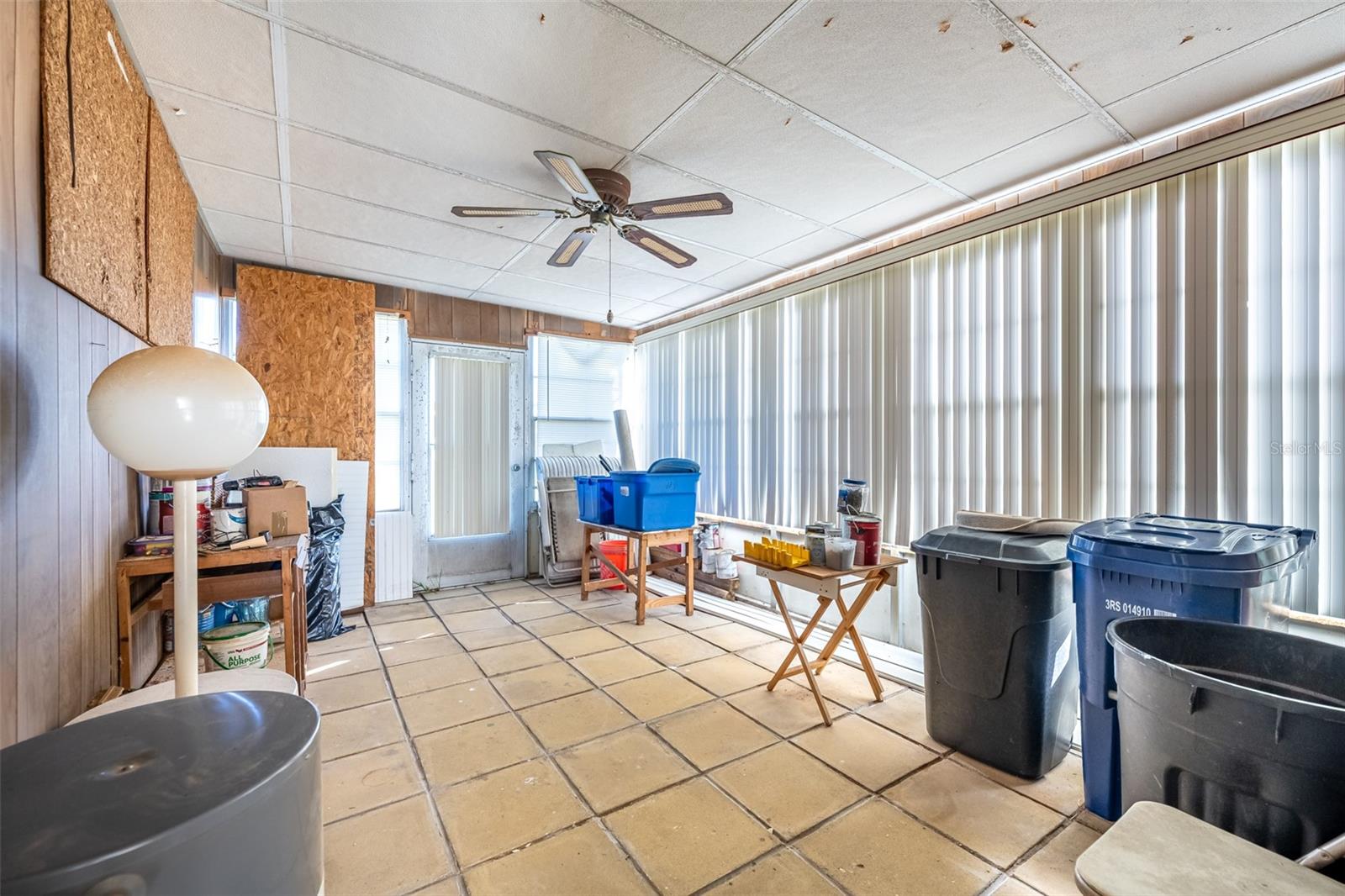 WINDWARD ISLES - Residential