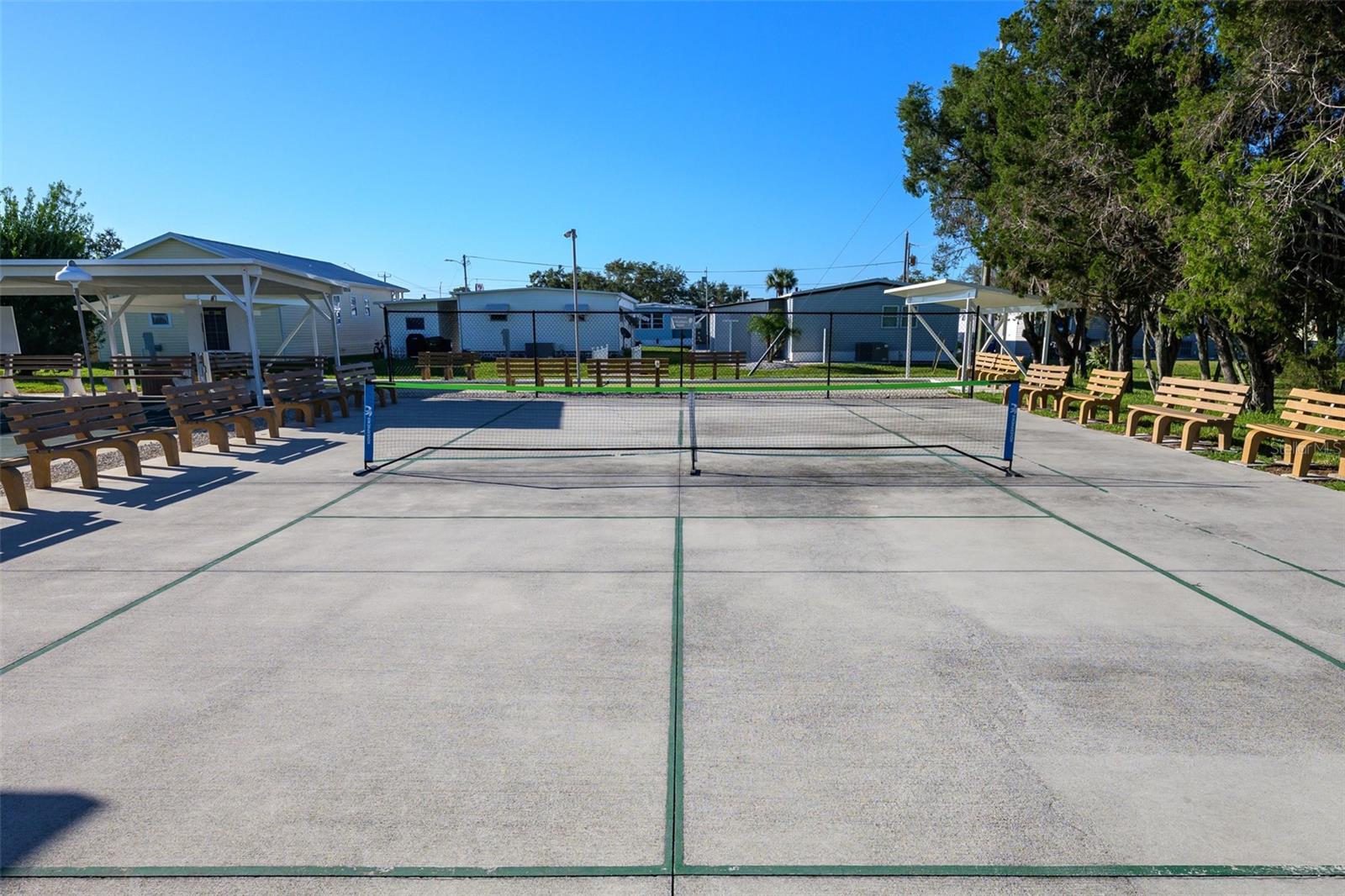 WINDWARD ISLES - Residential