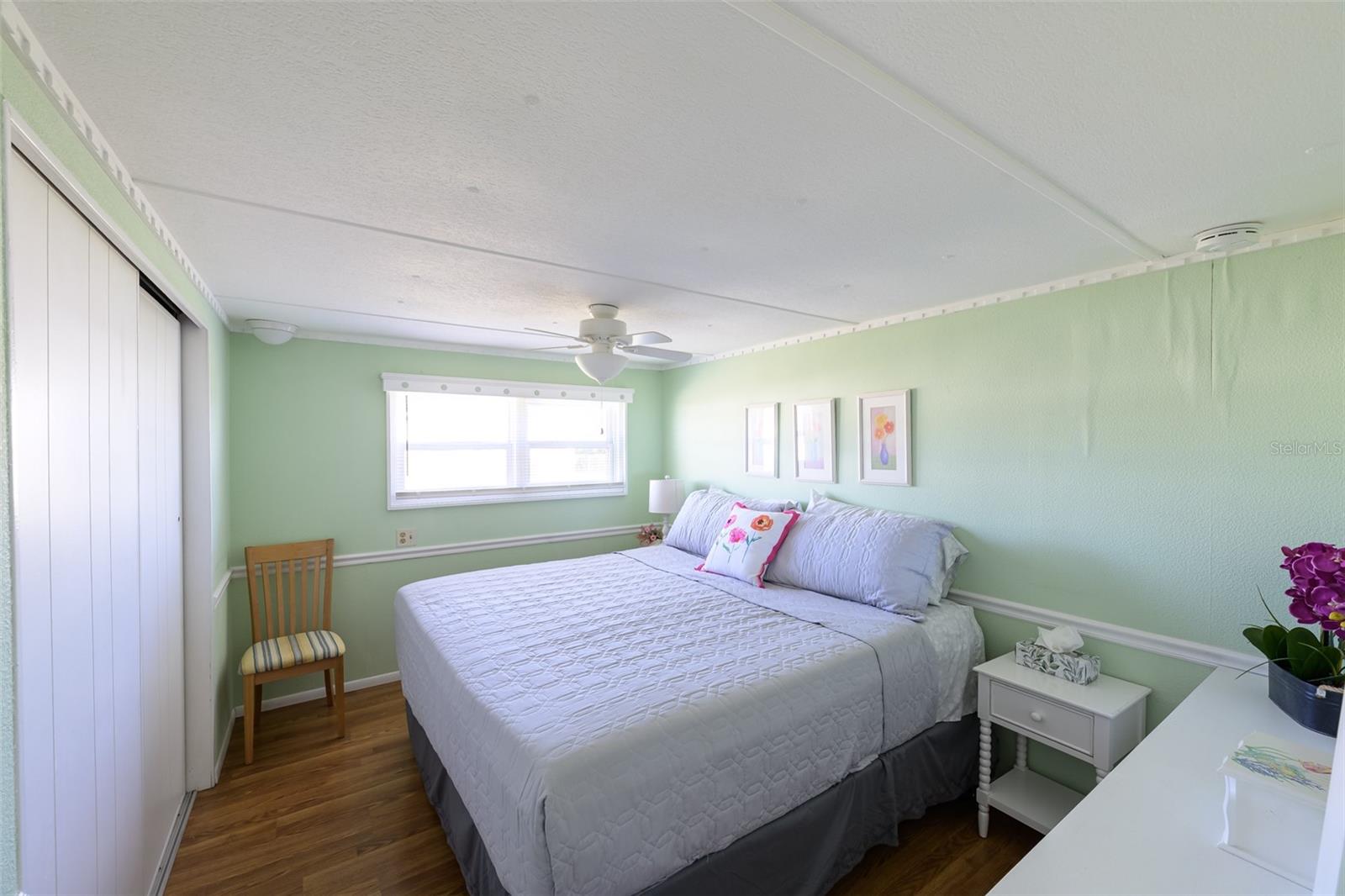 WINDWARD ISLES - Residential